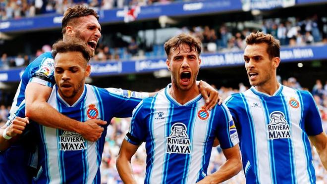 比赛胜负的 比赛胜负的