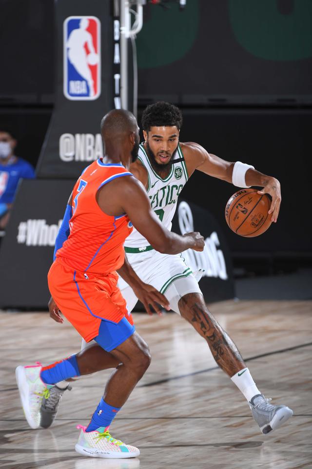 然距离争冠 然距离争冠