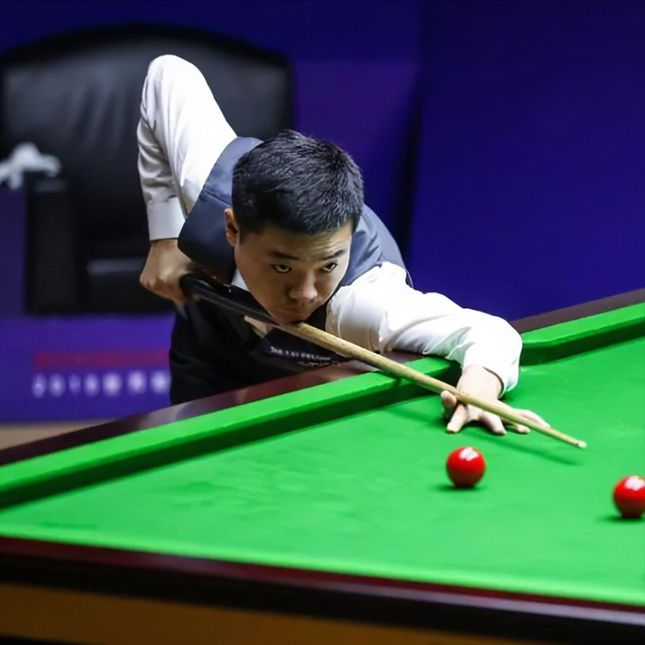 某职业联赛 某职业联赛